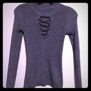 Women’s Tie Front Sweater Size Small